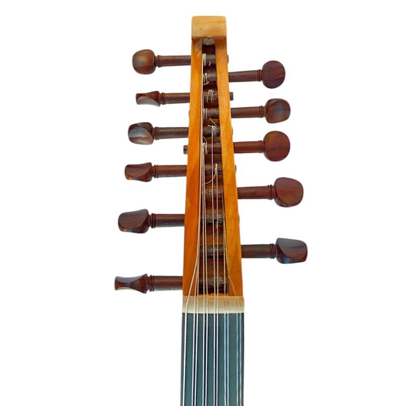 Ούτι Makam standard model